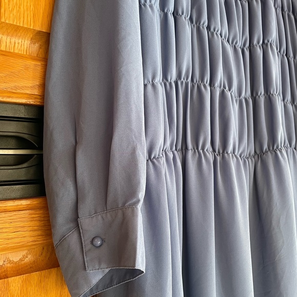 ASOS GLAMOROUS CURVE DRESS Women’s Size 22 Blue Smocked Long Sleeve Midi - Picture 8 of 12